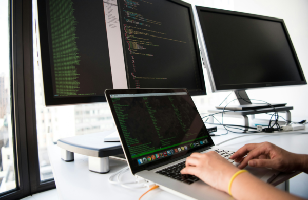 работа программиста